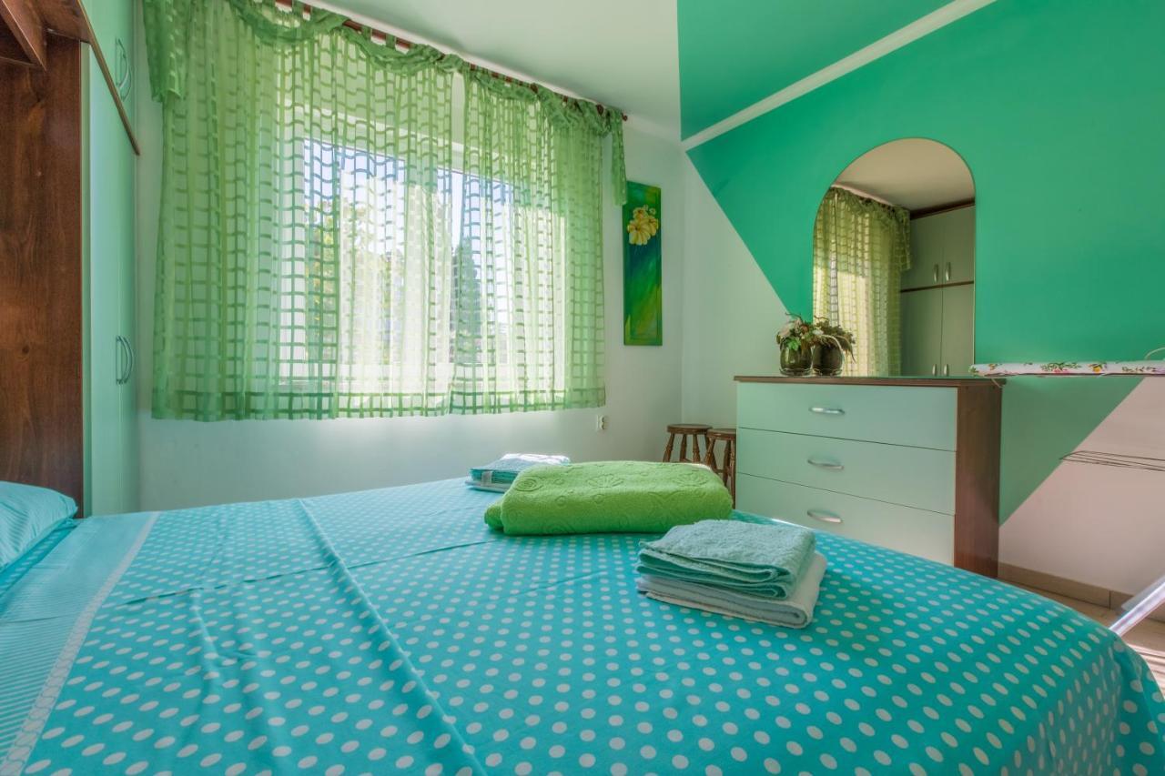 Apartman Mladenka Dramalj Exterior photo